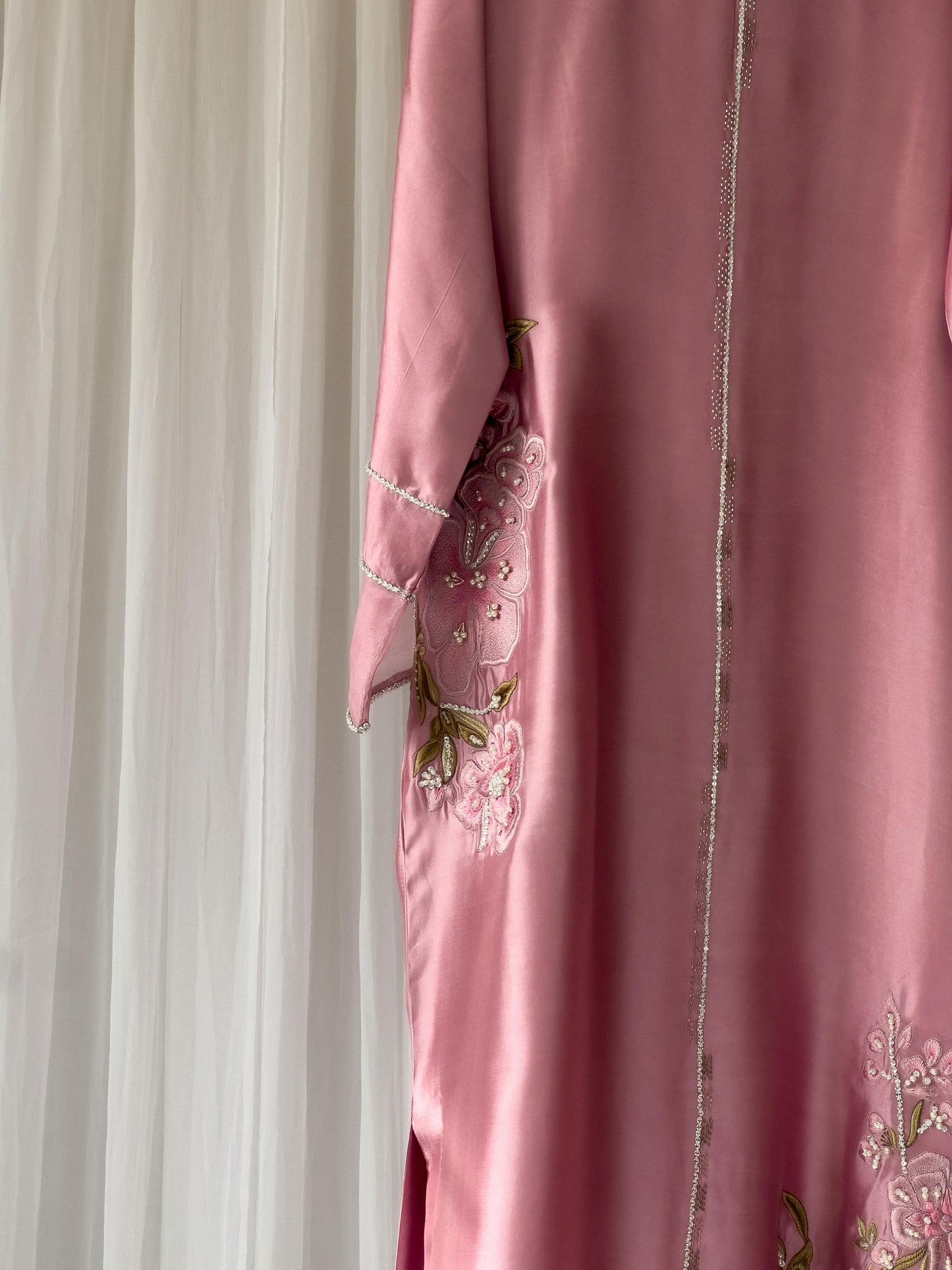 Formal Edit - Orchid Smoke