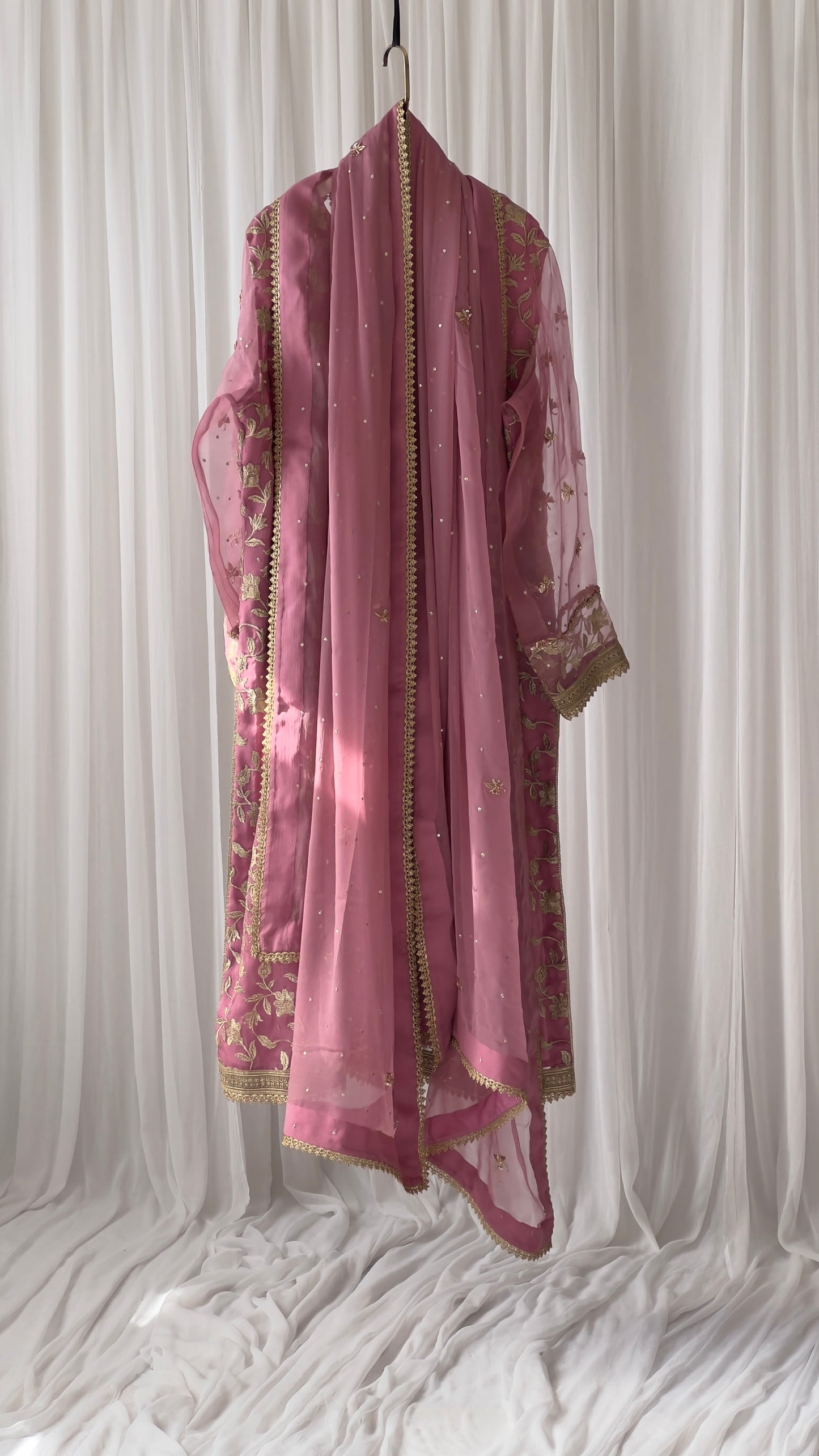 Formal Edit - Orchid Smoke