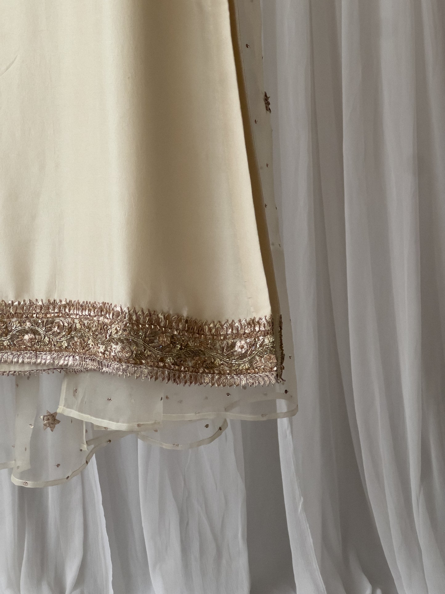 Gottay Ke Phool - Pearled Ivory