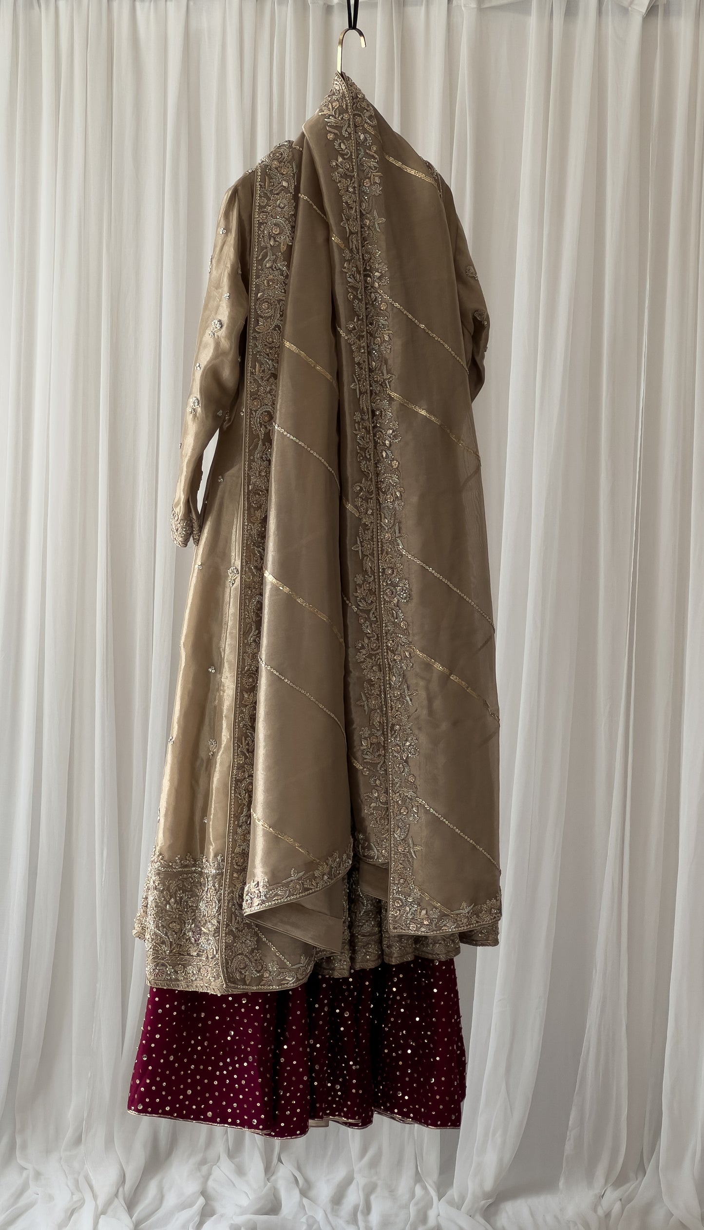 Deriina Maraasim - Doeskin