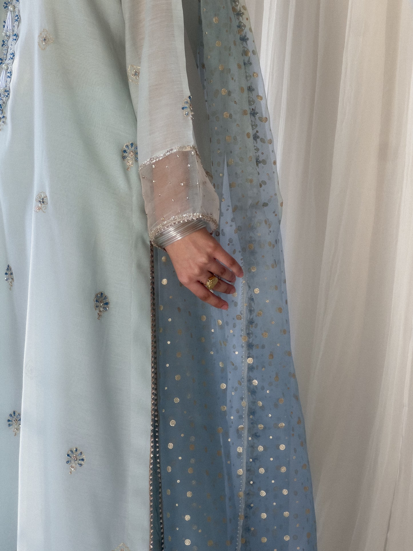 Bahar Eid Aur Tum - Chalk Blue