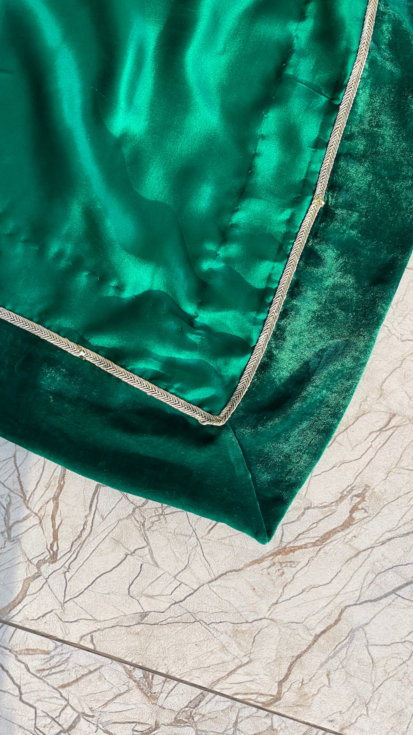 Formal Edit - Emerald