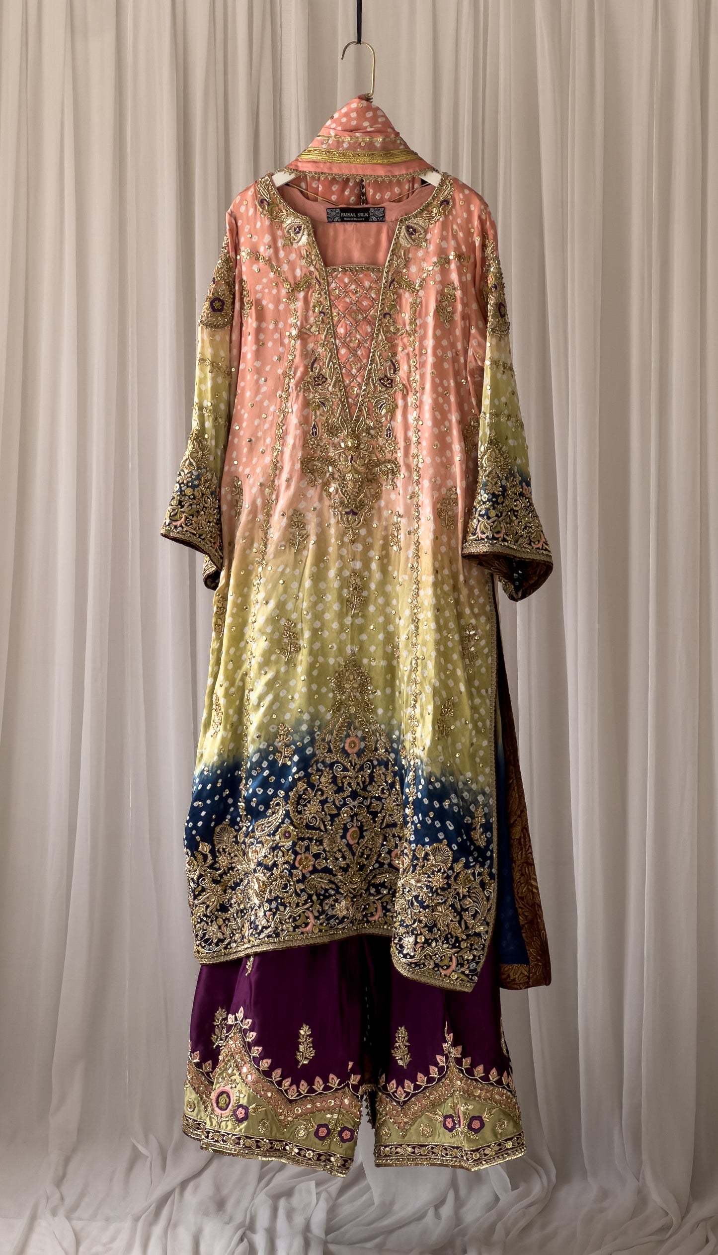 Yusra - Peach Chunri