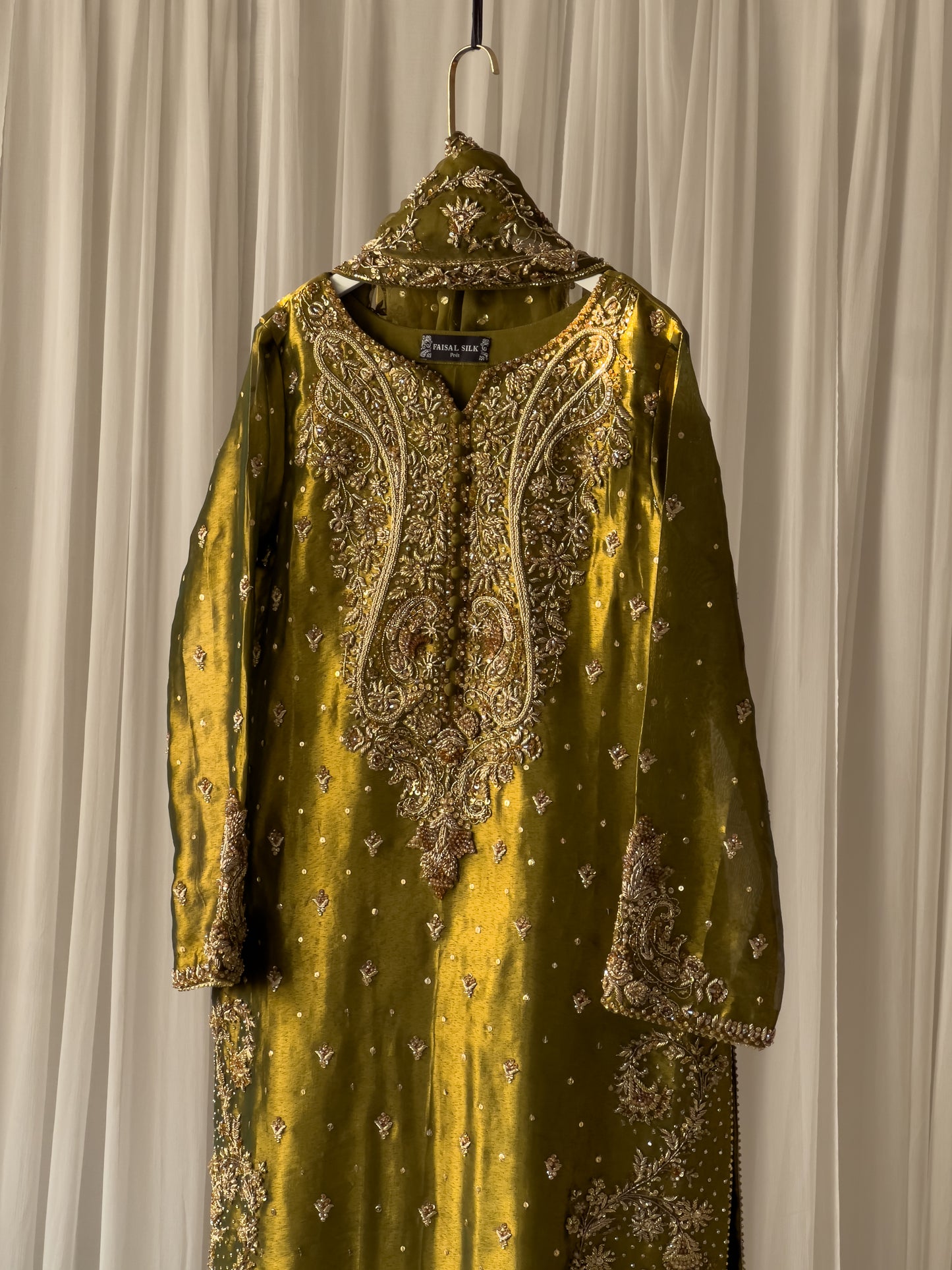 Chaand Bibi - Deep Olive