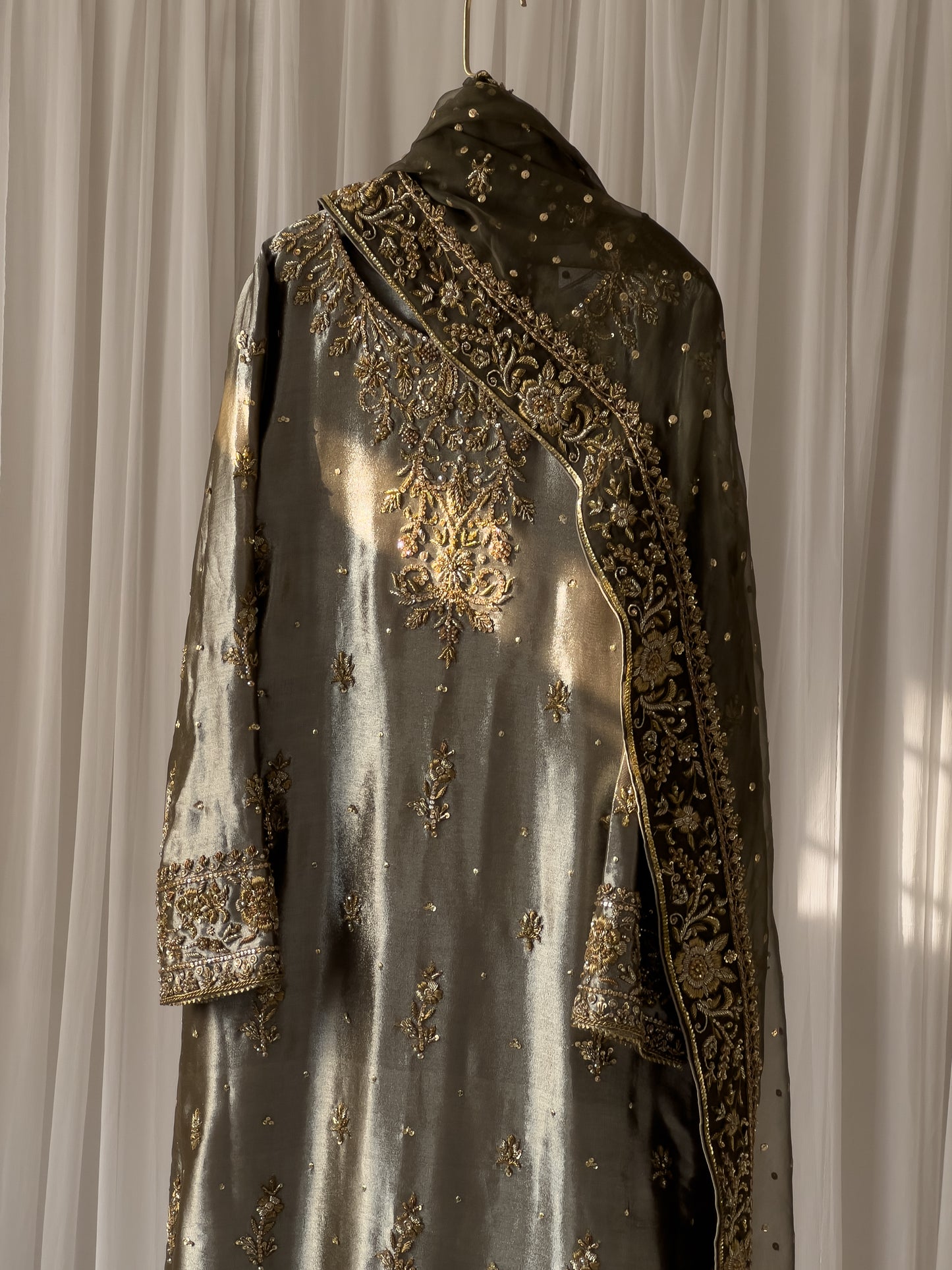 Chaand Bibi - Dull Silver