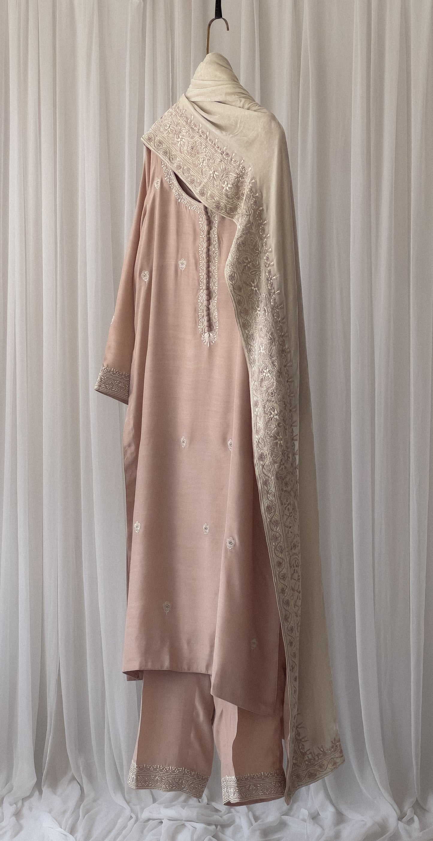 Roshanara Begum - Cream Tan