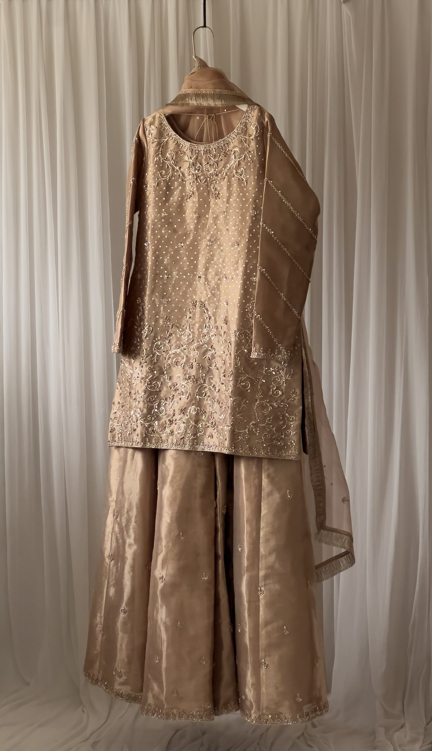 Dil Navaazii - Dusty Rose