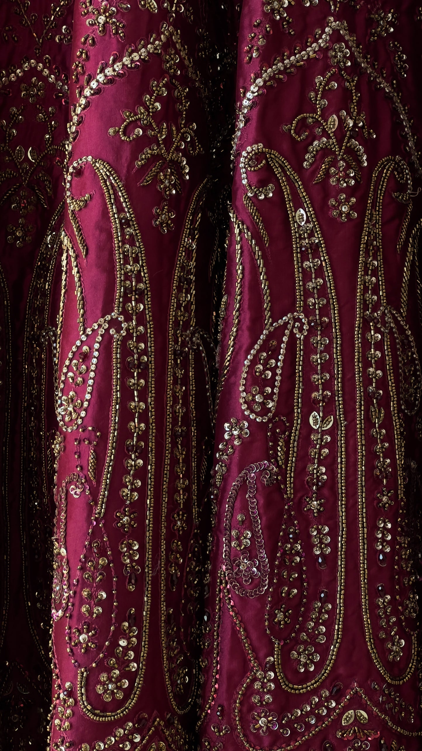 Nuzhat - Deep Wine